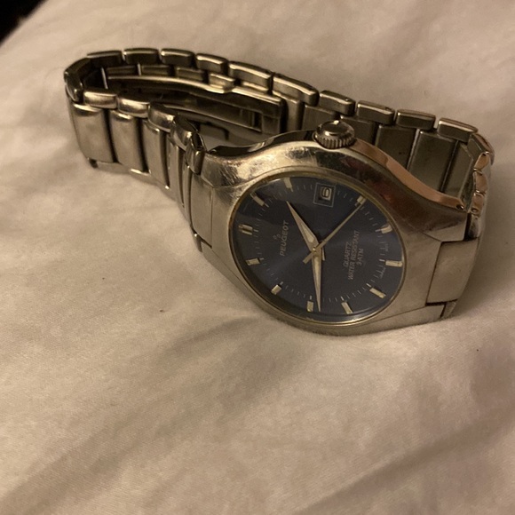 Mens Peugeot Watch Stainless steel with beautiful blue face. Nice looking!Silver - Picture 3 of 7